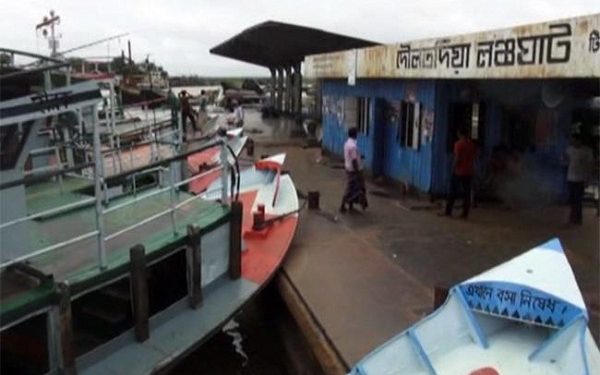 দৌলতদিয়ায় নতুন দুই ফেরিঘাট নিয়ে অনিশ্চয়তা: ঈদযাত্রায় দুর্ভোগের আশঙ্কা