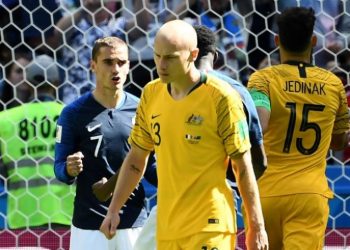 ফ্রান্সের ঘাম ঝরানো জয়