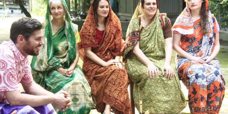 ঈদ ‘ইত্যাদি’ প্রসঙ্গে যা বললেন বিদেশিরা