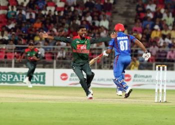 হোয়াইটওয়াশ এড়াতে বাংলাদেশের চাই ১৪৬