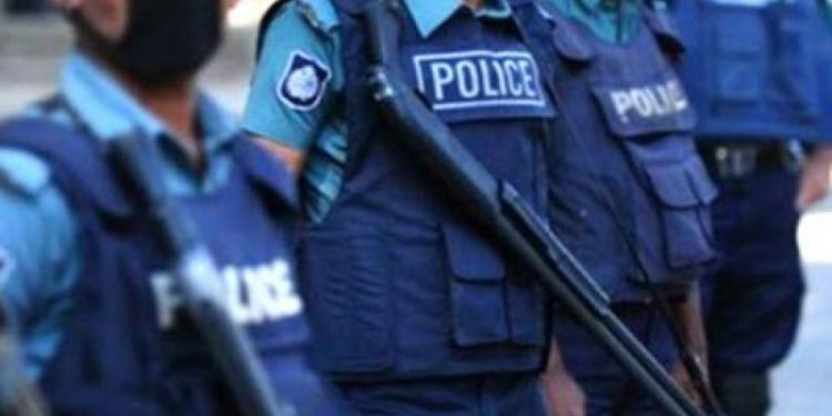 রাজধানীর ট্রাফিক শৃঙ্খলায় চতুর্থবারের মতো মাঠে নামছে পুলিশ