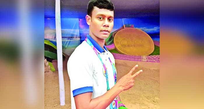 এখন আর ১০০ মিটার টানে না মেসবাহকে