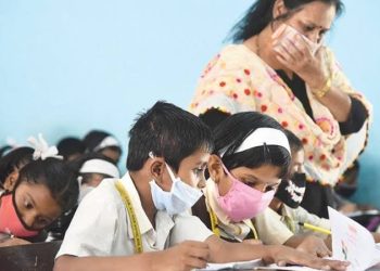 স্কুল-কলেজসহ শিক্ষাপ্রতিষ্ঠানের ছুটি বাড়লো