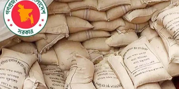 বন্যার্তদের মাঝে এ পর্যন্ত ১২ হাজার মেট্রিক টন চাল বিতরণ করা হয়েছে