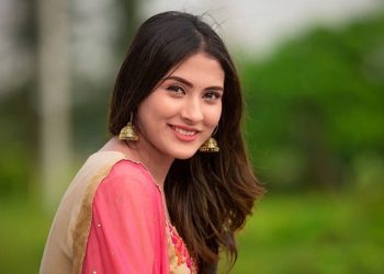 সিনেমা করার কথা ভাবছি না: মেহজাবিন