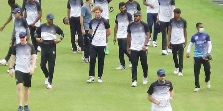 প্রায় নিশ্চিত যাত্রা পেছানো