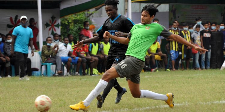 ফিরল আবার ফুটবল কলোরব