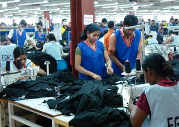 ১০ মাসে যুক্তরাষ্ট্রের পোশাক আমদানি কমেছে ২৫ শতাংশ