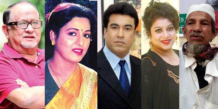 মোল্লার কাছ থেকে ঝালমুড়ি কিনে খেতেন রাজ্জাক-শাবানা-মান্না-শাবনূর