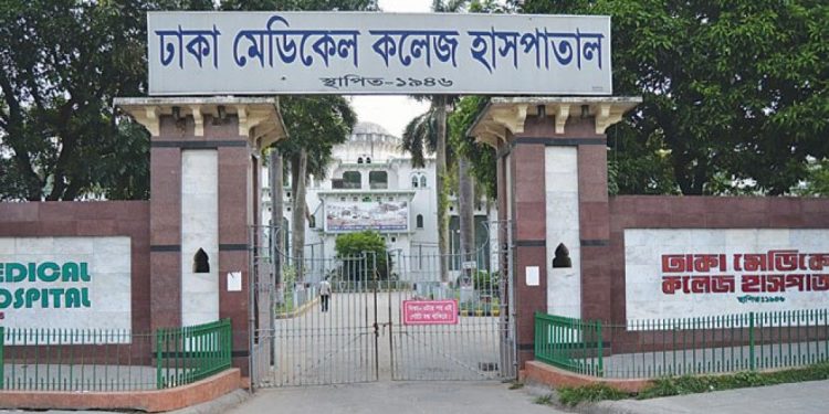 ওয়ারীতে দুর্বৃত্তের হামলায় যুবলীগ নেতার কবজি বিচ্ছিন্ন