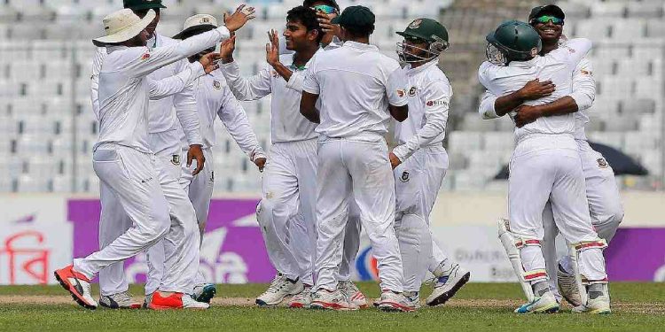 বাংলাদেশকে সুযোগ না দিয়ে ‘ব্যাটিং প্র্যাকটিস’ করলো শ্রীলঙ্কা