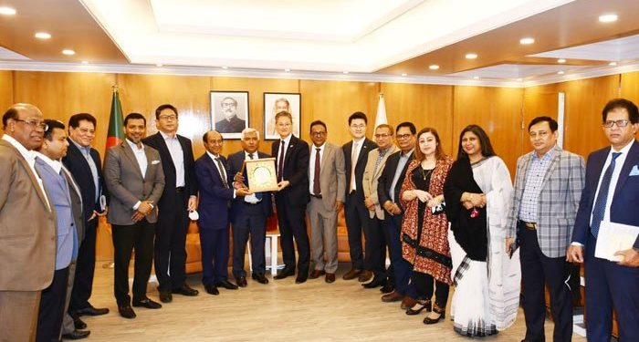 পোশাকের সফলতা অন্য শিল্পেও ছড়িয়ে দিতে আগ্রহী দ. কোরিয়া