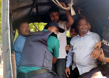 চট্টগ্রামে বিএনপির সমাবেশে ধাওয়া-পাল্টা ধাওয়া, আটক ৭